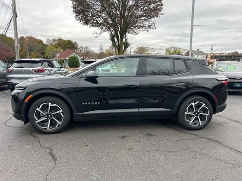 New 2026 Chevrolet Equinox EV LT w/ Comfort Package image 4