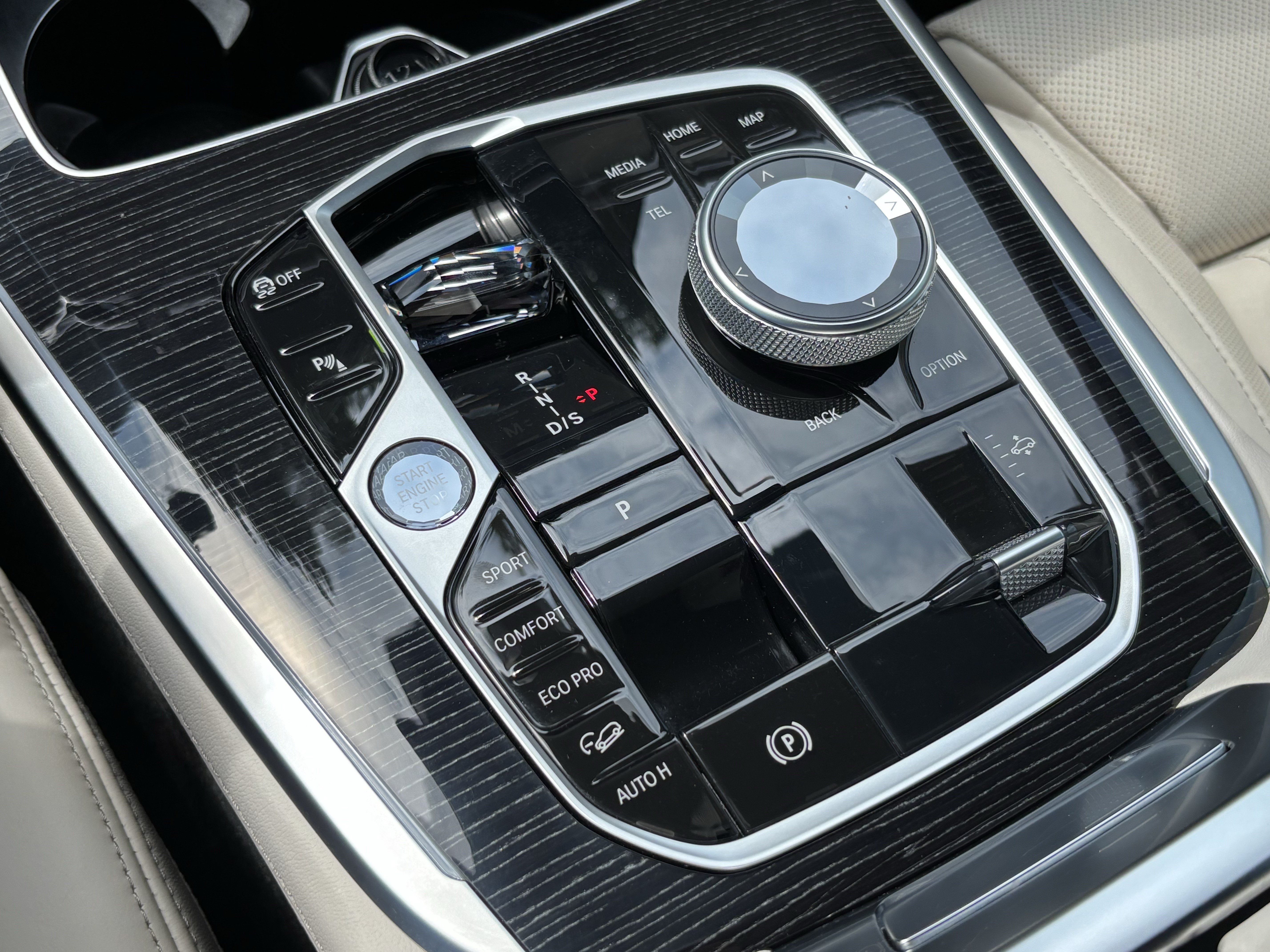 Certified 2026 BMW X7 xDrive40i AWD/4WD image 29