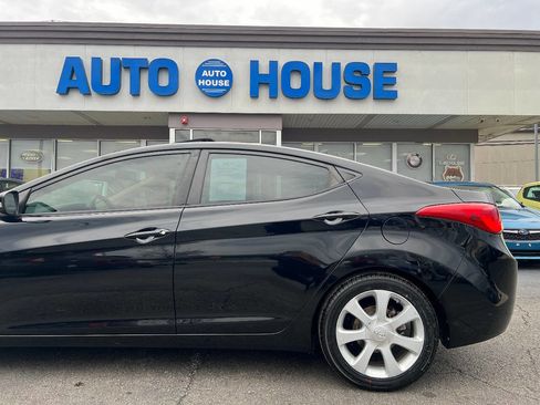Used 2012 Hyundai Elantra Limited image 38