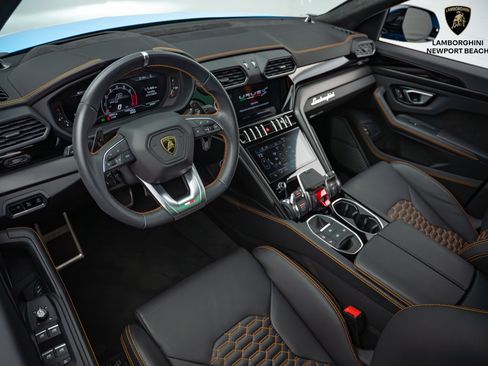 Used 2024 Lamborghini Urus S image 19