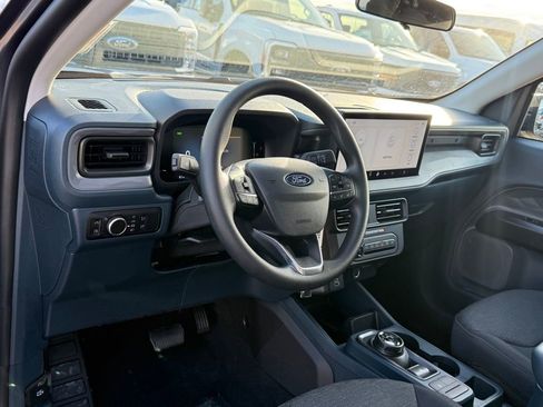 New 2026 Ford Maverick XL image 4