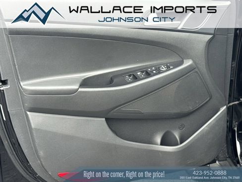 Used 2021 Hyundai Tucson SE w/ Cargo Package AWD/4WD image 13