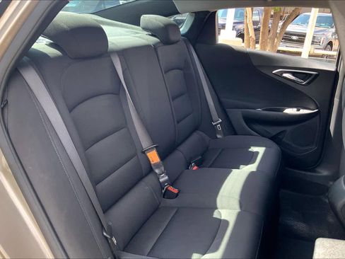 Used 2025 Chevrolet Malibu LS image 20