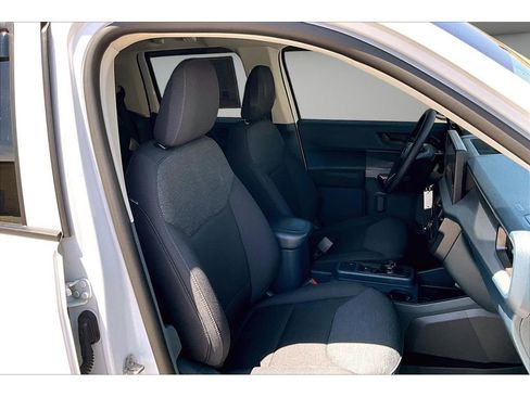 Used 2025 Ford Maverick XL FWD image 10