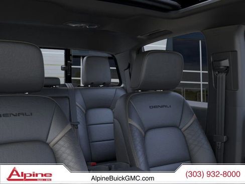 New 2026 GMC Canyon Denali w/ LPO, Denali Black Edition AWD/4WD image 24