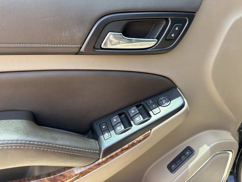 Used 2020 Chevrolet Tahoe Premier RWD image 42