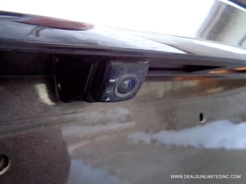 Used 2017 Kia Sedona EX image 20