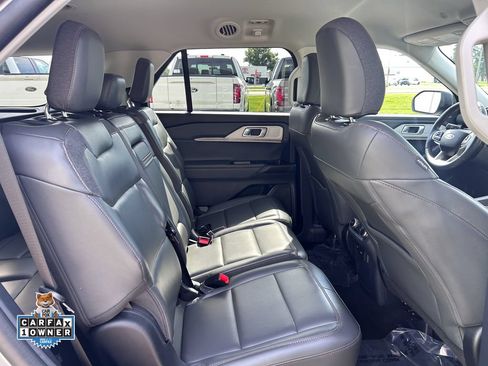 Certified 2025 Ford Explorer Active w/ Active Comfort Package AWD/4WD image 21