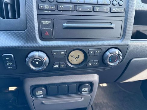Used 2010 Honda Ridgeline RT image 18