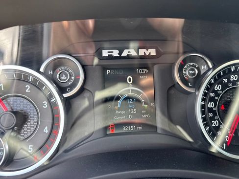 Used 2024 RAM 3500 Tradesman w/ Chrome Appearance Group AWD/4WD image 8