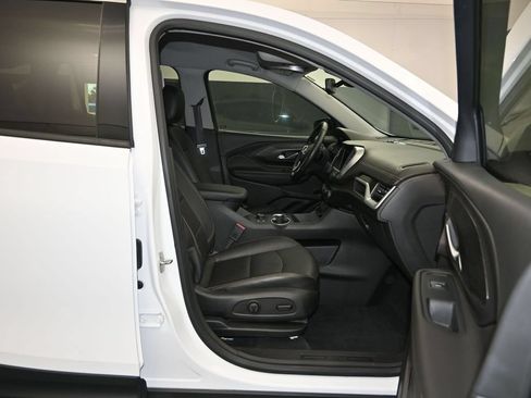 Used 2020 GMC Terrain SLT w/ Preferred Package FWD image 25