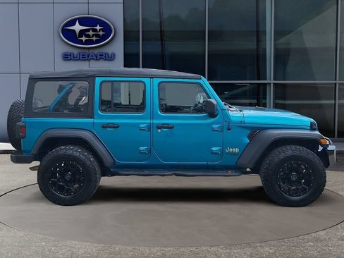 Used 2020 Jeep Wrangler Unlimited Sport AWD/4WD image 9