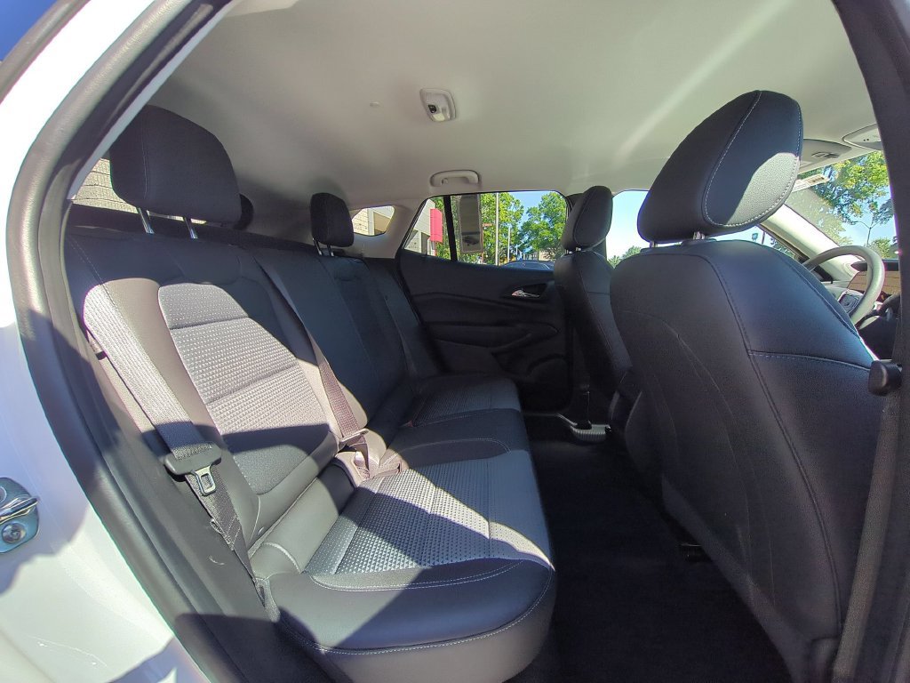 Used 2026 Chevrolet Trax LT FWD image 29