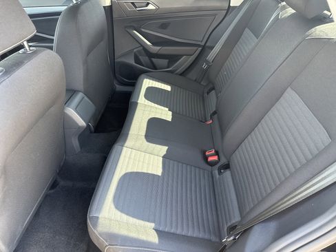 Certified 2025 Volkswagen Jetta S FWD image 6