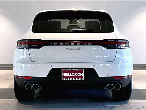 Used 2021 Porsche Macan S image 9