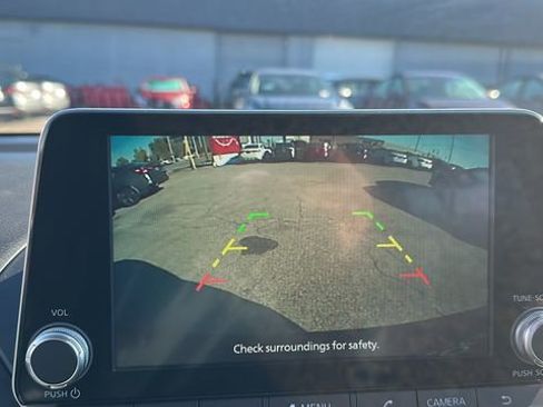 New 2025 Nissan Sentra SV image 18