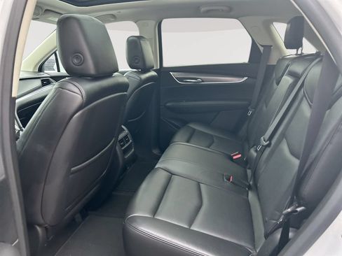 Used 2017 Cadillac XT5 Luxury w/ Driver Awareness Package AWD/4WD image 29