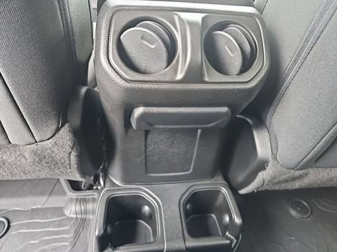 Used 2023 Jeep Wrangler Unlimited Sport AWD/4WD image 23