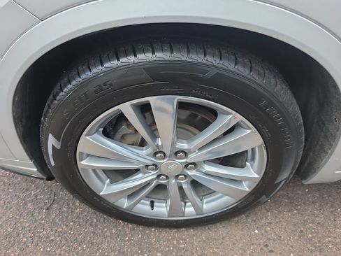 Used 2020 Cadillac XT6 Premium Luxury FWD image 27