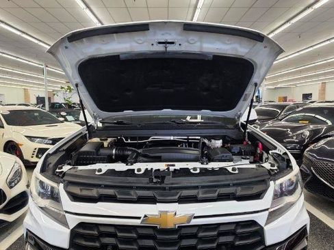Used 2022 Chevrolet Colorado LT w/ Fleet Safety Package RWD image 35