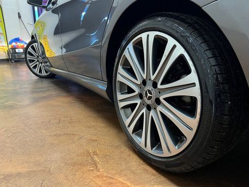 Used 2018 Mercedes-Benz CLA 250 image 39