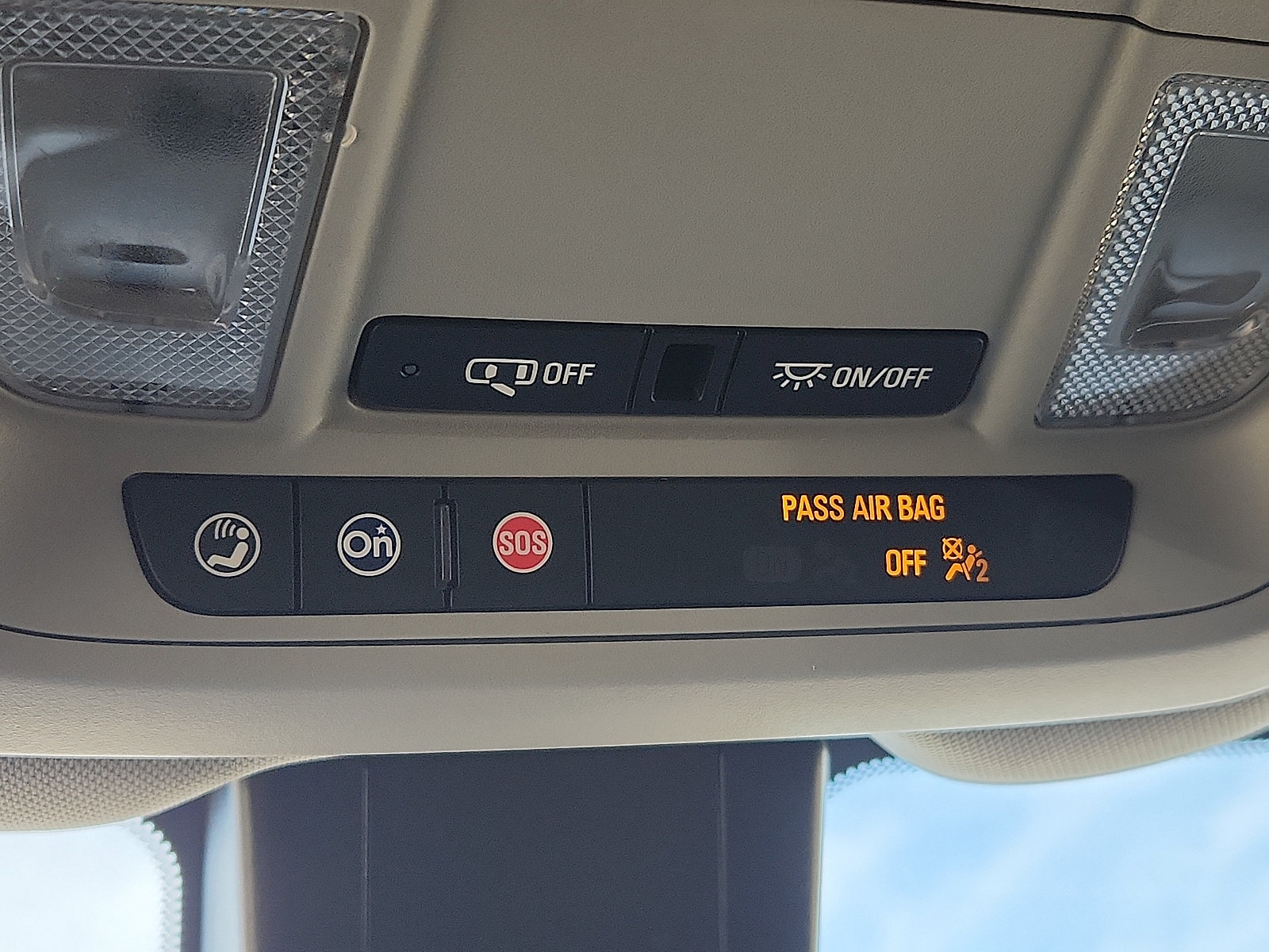 Used 2023 GMC Terrain SLE w/ Driver Convenience Package FWD image 23