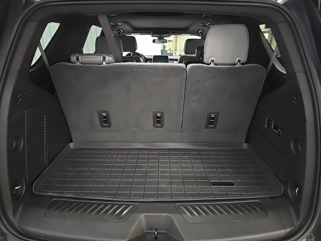 Used 2021 Chevrolet Tahoe LT w/ LT Signature Package AWD/4WD image 12