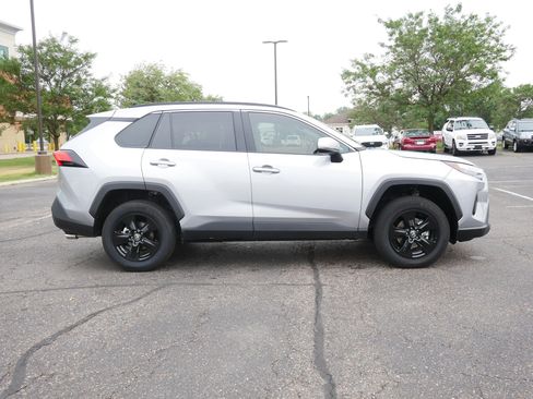 Used 2025 Toyota RAV4 XLE w/ Convenience Package AWD/4WD image 6