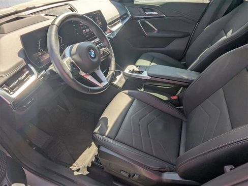 Certified 2025 BMW X1 xDrive28i w/ Technology Package image 12