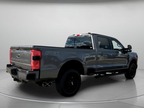 New 2026 Ford F250 Lariat w/ Black Appearance Package image 30