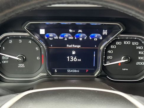 Used 2021 GMC Yukon Denali image 27