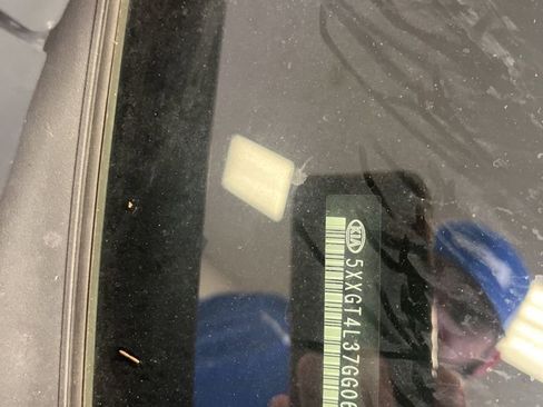 Used 2016 Kia Optima LX w/ Option Group 014 image 2