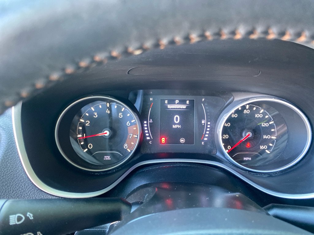Used 2018 Jeep Compass Latitude AWD/4WD image 12