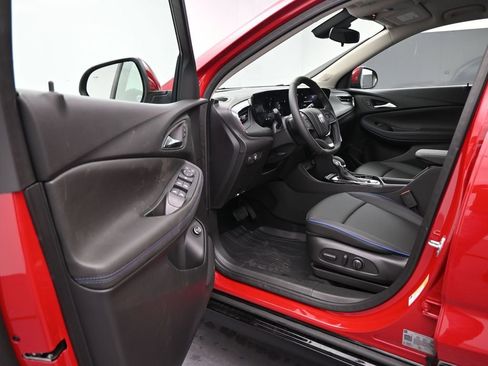New 2026 Buick Encore GX Sport Touring image 9