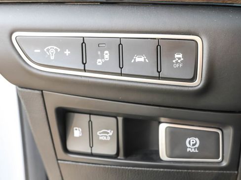 Used 2020 Genesis G90 5.0 Ultimate image 25