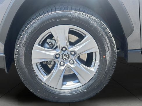 Certified 2023 Toyota RAV4 LE AWD/4WD image 22