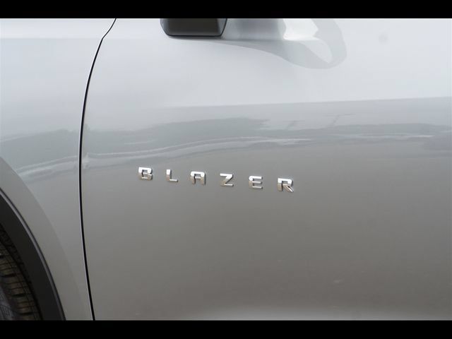 New 2026 Chevrolet Blazer LT w/ Convenience Package FWD image 22