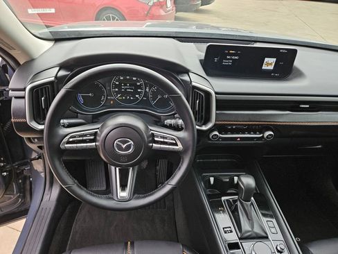 Used 2025 MAZDA CX-50 AWD 2.5 Hybrid w/ Premium Pkg image 17