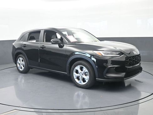 Used 2025 Honda HR-V LX image 8