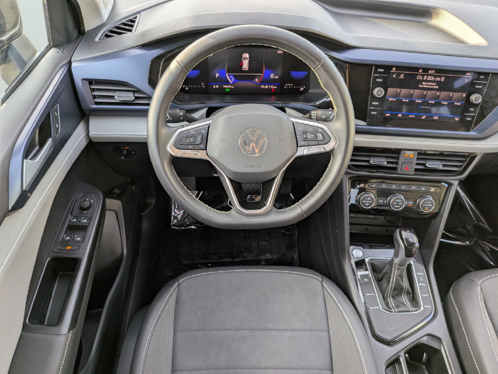 Certified 2024 Volkswagen Taos SE FWD image 13