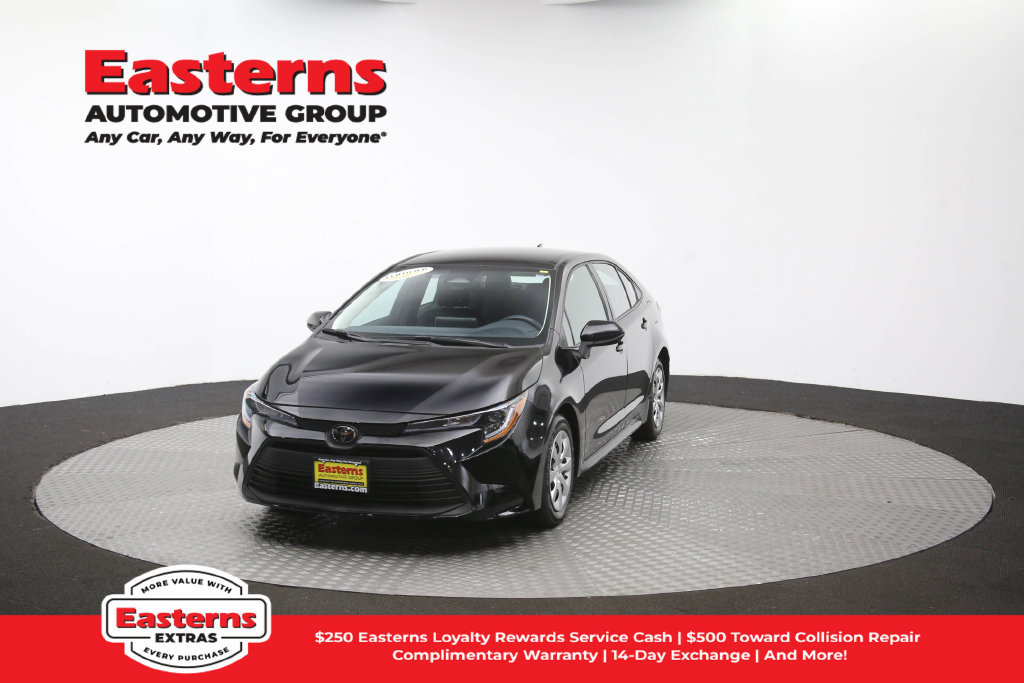 Used 2025 Toyota Corolla LE FWD image 53
