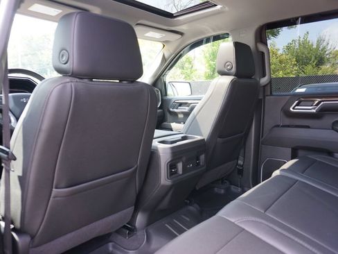 Used 2024 Chevrolet Silverado 1500 RST w/ Convenience Package II AWD/4WD image 23