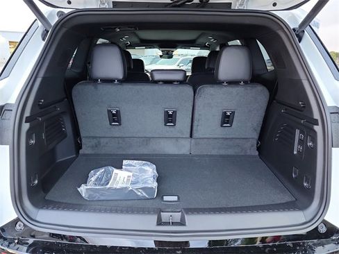 New 2026 Buick Enclave Sport Touring w/ Power Package image 6