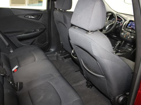 Used 2025 Chevrolet Malibu LT FWD image 27