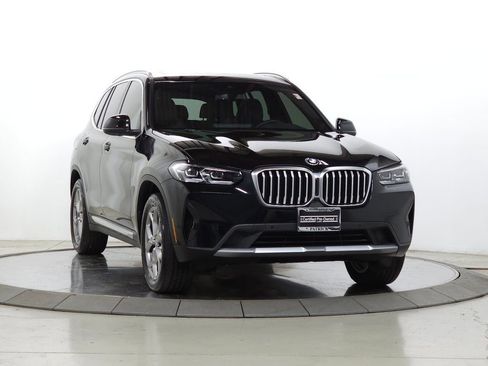 Used 2024 BMW X3 xDrive30i w/ Premium Package image 1