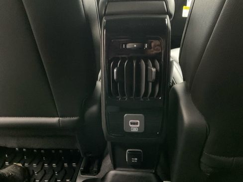 New 2026 Jeep Compass Latitude image 22