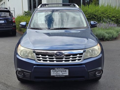 Used 2011 Subaru Forester 2.5X Touring AWD/4WD image 2