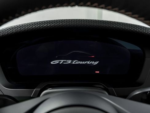 Used 2026 Porsche 911 GT3 RWD image 16