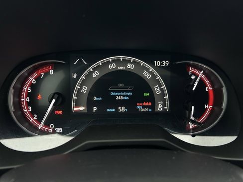 Certified 2025 Toyota RAV4 XLE w/ Convenience Package image 18