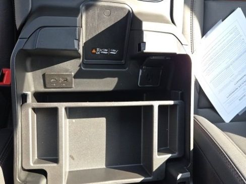 Used 2025 GMC Sierra 2500 AT4 image 15